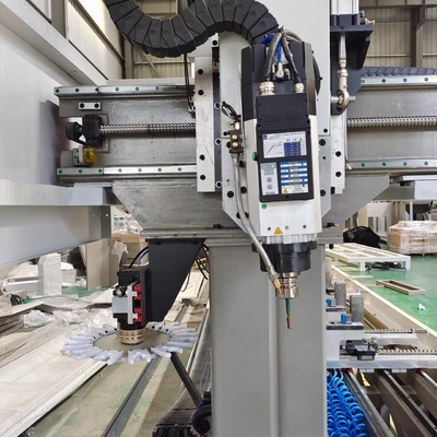 4 軸 カーテン ウォール マシン 600mm アルミ プロフィール Cnc マシン 掘削 フレッシング