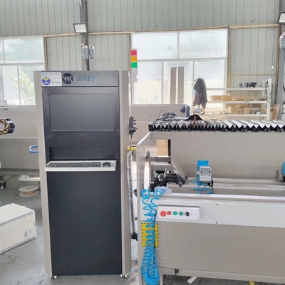 3200mm 3軸ATC CNC ドリリングとフレーシング マシン アルミ 窓 ドアとカーテン 壁