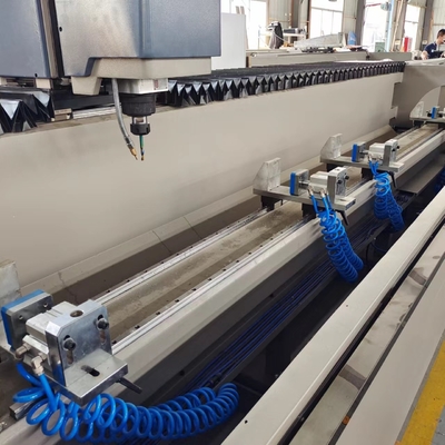 3 軸 +90 度 CNC 掘削 フレッシング マシン CNC 掘削とタッピング マシン