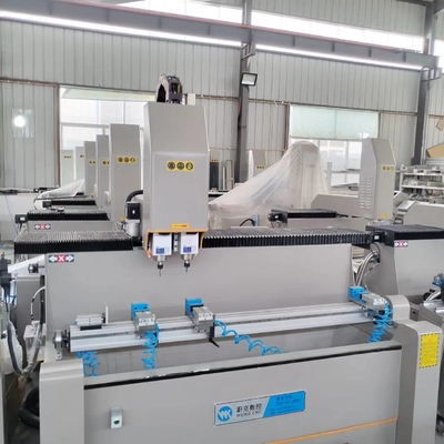 1500mm ダブルヘッド 掘削 アルミ 機械 アルミ 4 軸 Cnc フレッシング