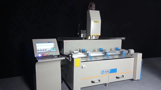 アルミニウムプロファイルのためのダブルヘッドCNC掘削機 1500mm作業長