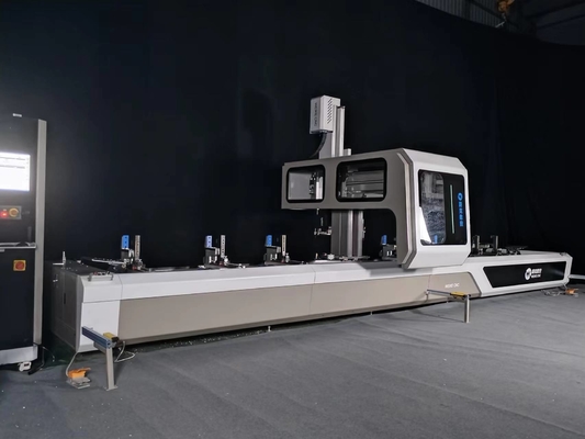 7000mm Cnc アルミ切断サーフマシン RTCPカーテンウォールマシン