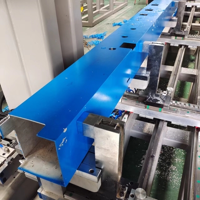 7000mm ATC CNC 4軸垂直アルミ合金 ドア,ウィンドウとカーテンウォールの製造マシン