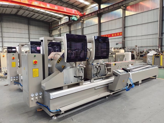 窓を作る機械 CNC 切断機械 二重ヘッド ミトラ サーブ 製 アルミ プロフィール CE 証明書