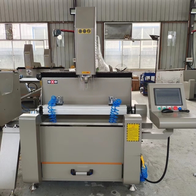 800mm 小型コピールーター CNC 掘削機 アルミ PVC UPVC ウィンドウドア機械