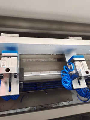 ATC アルミニウム加工センター +90度 Cnc 溝機