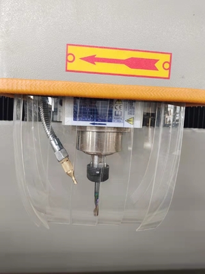 アルミ 窓とドアロック 穴 機械 CNC 掘削 フレッシング 機械 販売