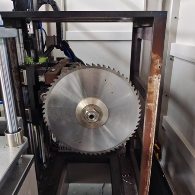 CNC アルミニウムエンドフレッシングマシン アルミニウムとPVC窓ドア製造マシン