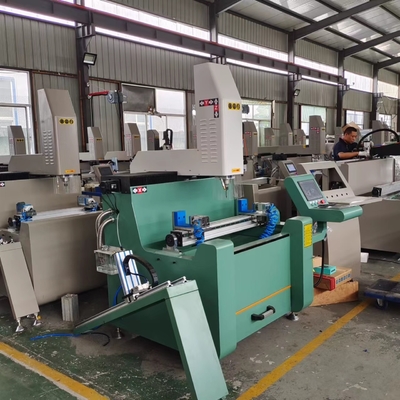 長さ800mm CNC 掘削 フレッシング マシン アルミ コピー ルーター マシン