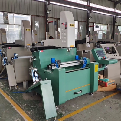 長さ800mm CNC 掘削 フレッシング マシン アルミ コピー ルーター マシン