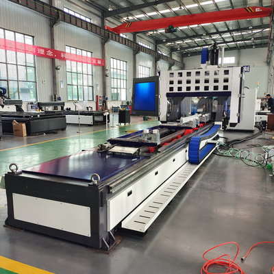 マックス加工長さ 7000mm アルミ CNC マシン 5 軸加工センター