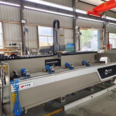 アルミニウム ドアと窓の製造機械 供給業者 アルミニウム プロフィール 掘削 フレッシング マシン CNC 加工センター