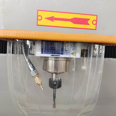 アルミニウム CNC 掘削 フレッシング マシン 800mm 自動 掘削 と タッピング